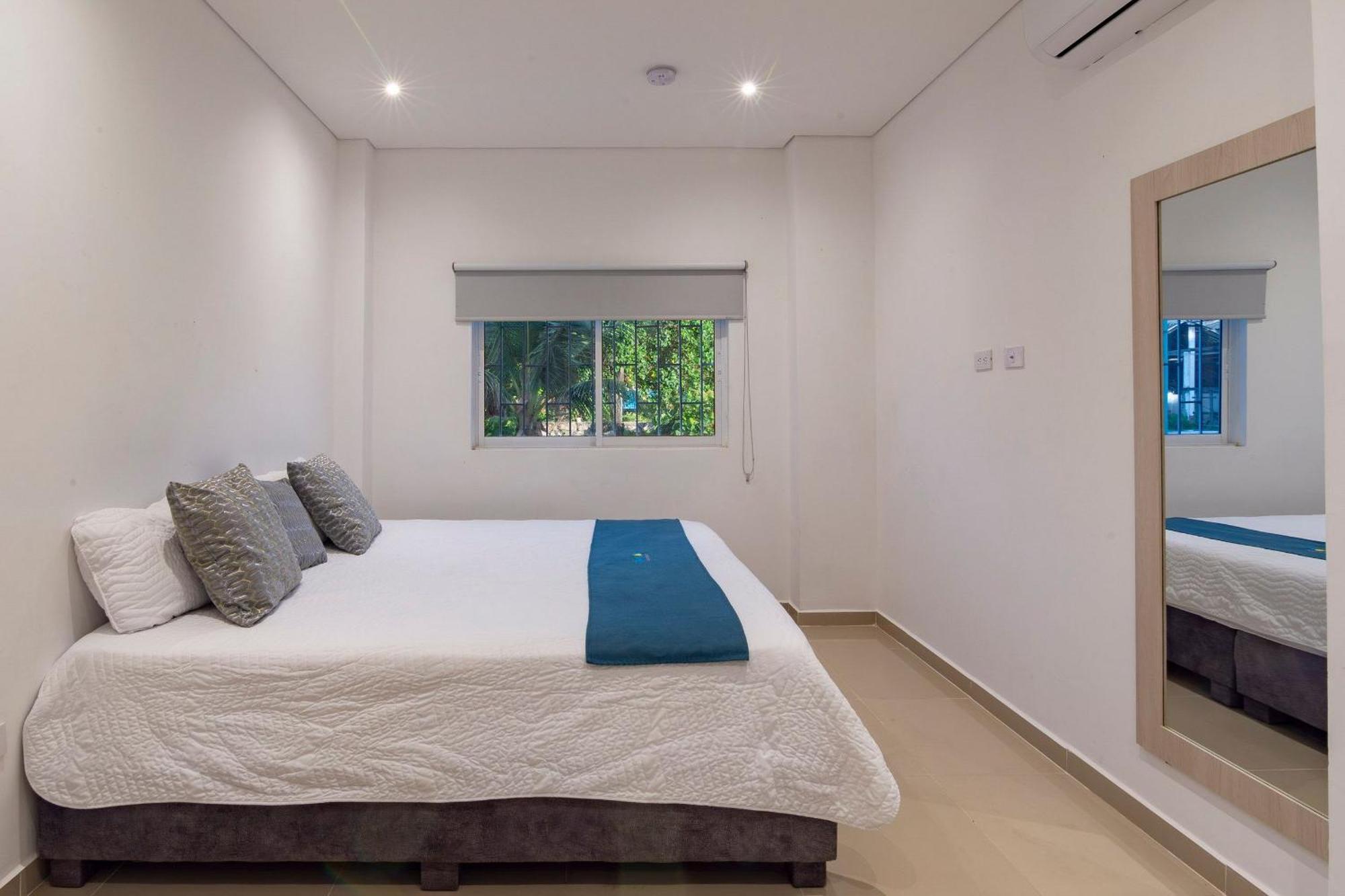 Amazing Beach House 13Br W/Pool & Staff Cartagena Eksteriør bilde