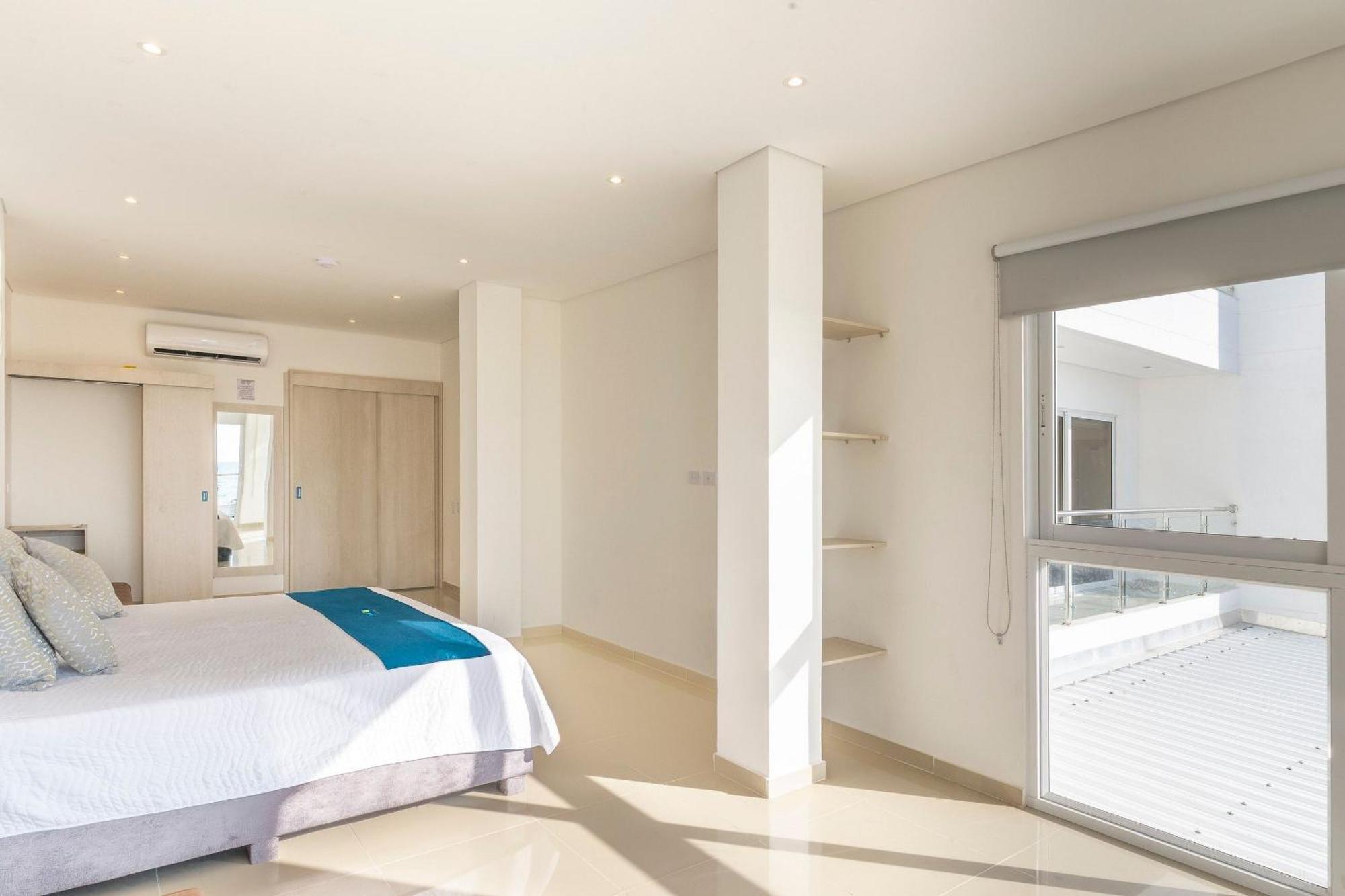 Amazing Beach House 13Br W/Pool & Staff Cartagena Eksteriør bilde