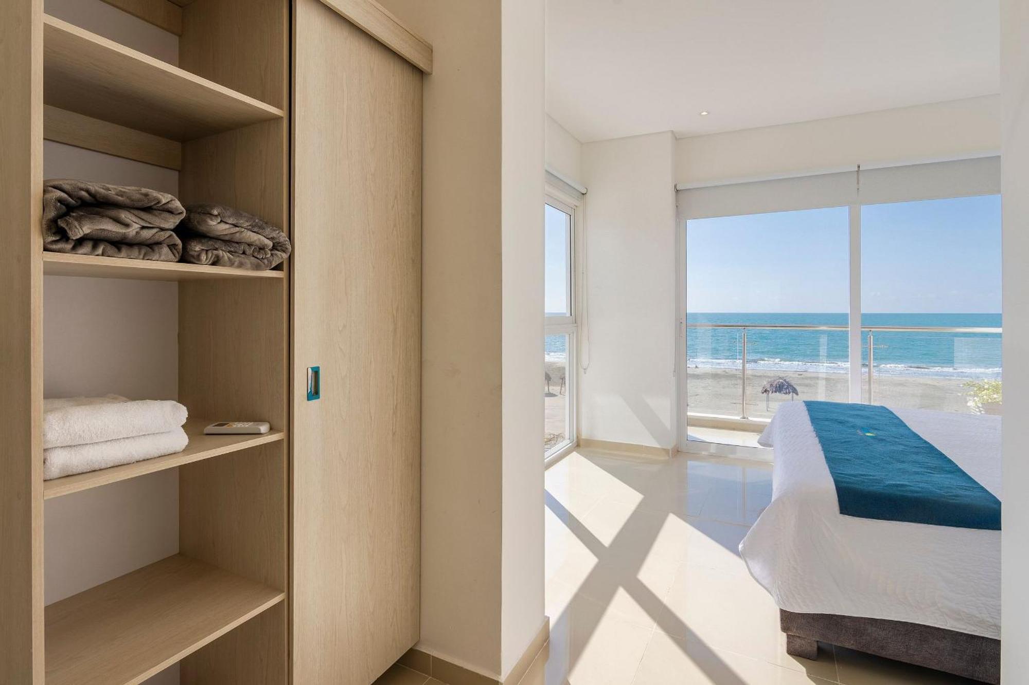 Amazing Beach House 13Br W/Pool & Staff Cartagena Eksteriør bilde