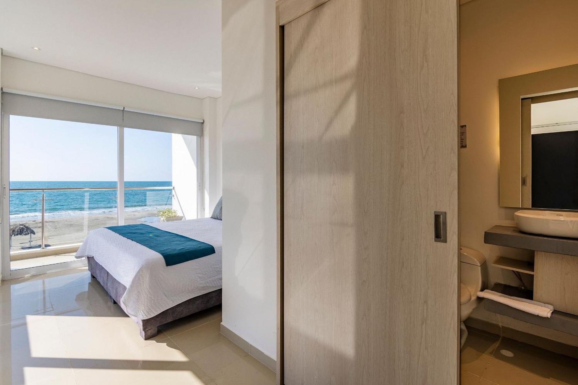 Amazing Beach House 13Br W/Pool & Staff Cartagena Eksteriør bilde